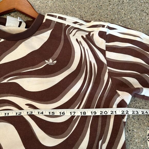 ADIDAS Abstract Allover Animal Print Sweatshirt - Picture 7 of 13